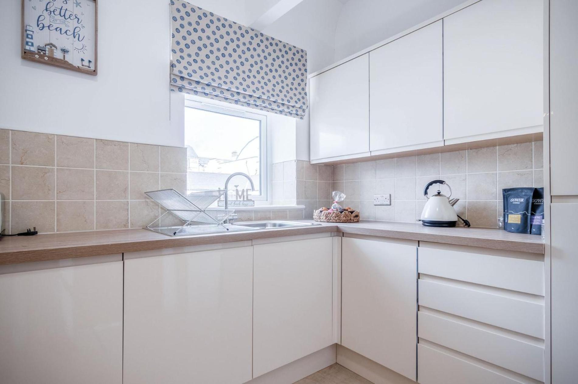 Beach Haven Hideout - 2 Bedroom - Milford Haven Esterno foto