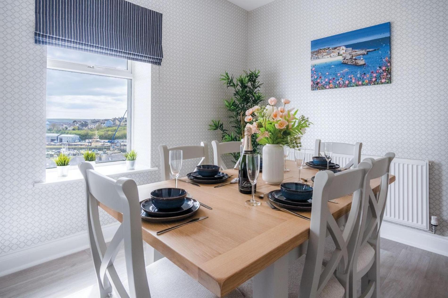 Beach Haven Hideout - 2 Bedroom - Milford Haven Esterno foto
